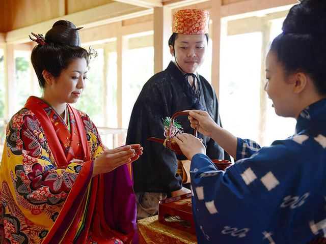 琉球王朝時代にタイムスリップ！世界遺産のひとつ「識名園」での宮廷結婚式に行ってきました☆