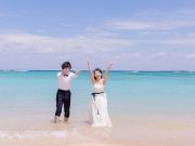 《8月》海の中に入って撮影!!絶対楽しいフォトウェディング♡