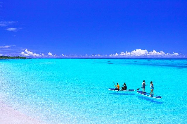 綺麗な海を堪能できる人気のSUPも体験しちゃいましょう！