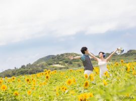 ひまわりの花言葉をモチーフに!沖縄ウェディングのブーケアイデア集