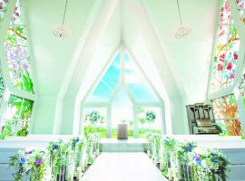沖縄でラグジュアリーなひとときを!高級感あふれる結婚式場7選