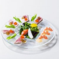 シェフ渾身のフレンチコース料理でおもてなし
