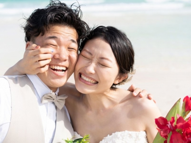 ドレスを着て旅行しながらロケ地を巡る1日ドライブフォトツアー！ 150カット【ヘアメイク付き＆衣装選び放題】