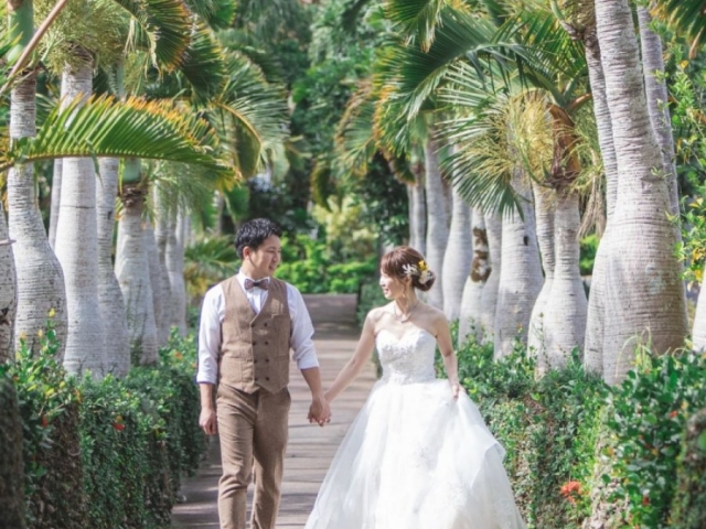 【ネット掲載OKで1万円OFF】東南植物楽園+ビーチ!2ロケフォトプラン♡【写真200カット納品保証】